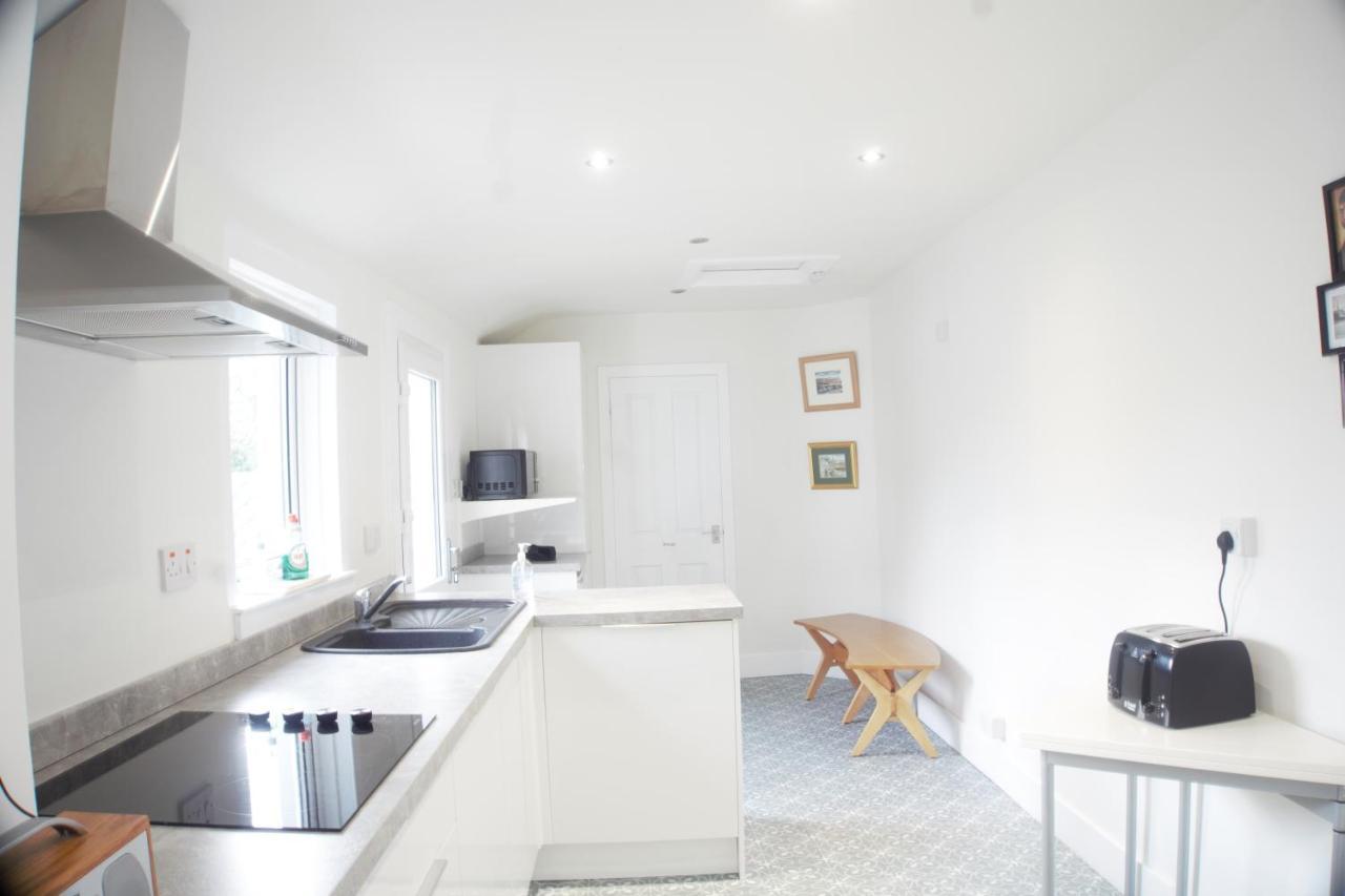 Barns Serviced Accommodation Эр Экстерьер фото